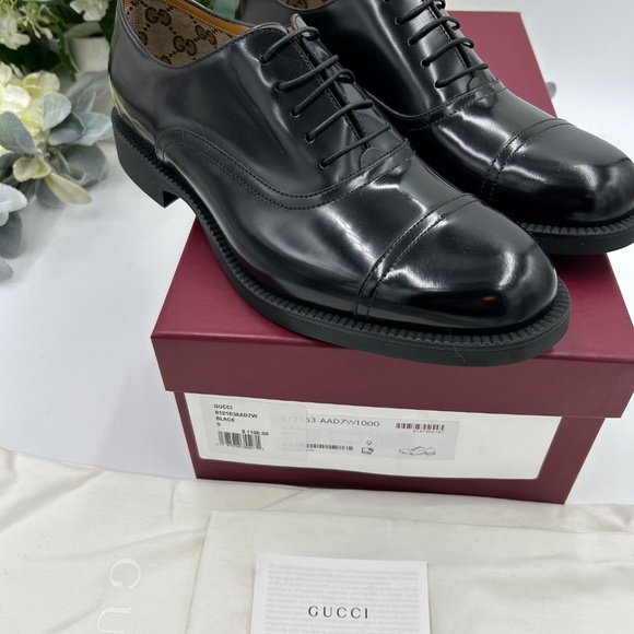 Men’s Gucci, leather black cap toe Oxford‘s size 9, made in Italy main image 6